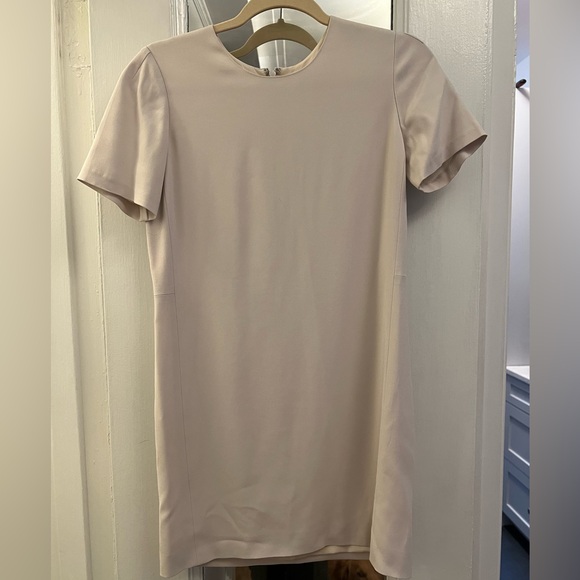 Aritzia Babaton Patricio Short Sleeve Shift Dress - Purple/Grey - Size 2 - Picture 2 of 3